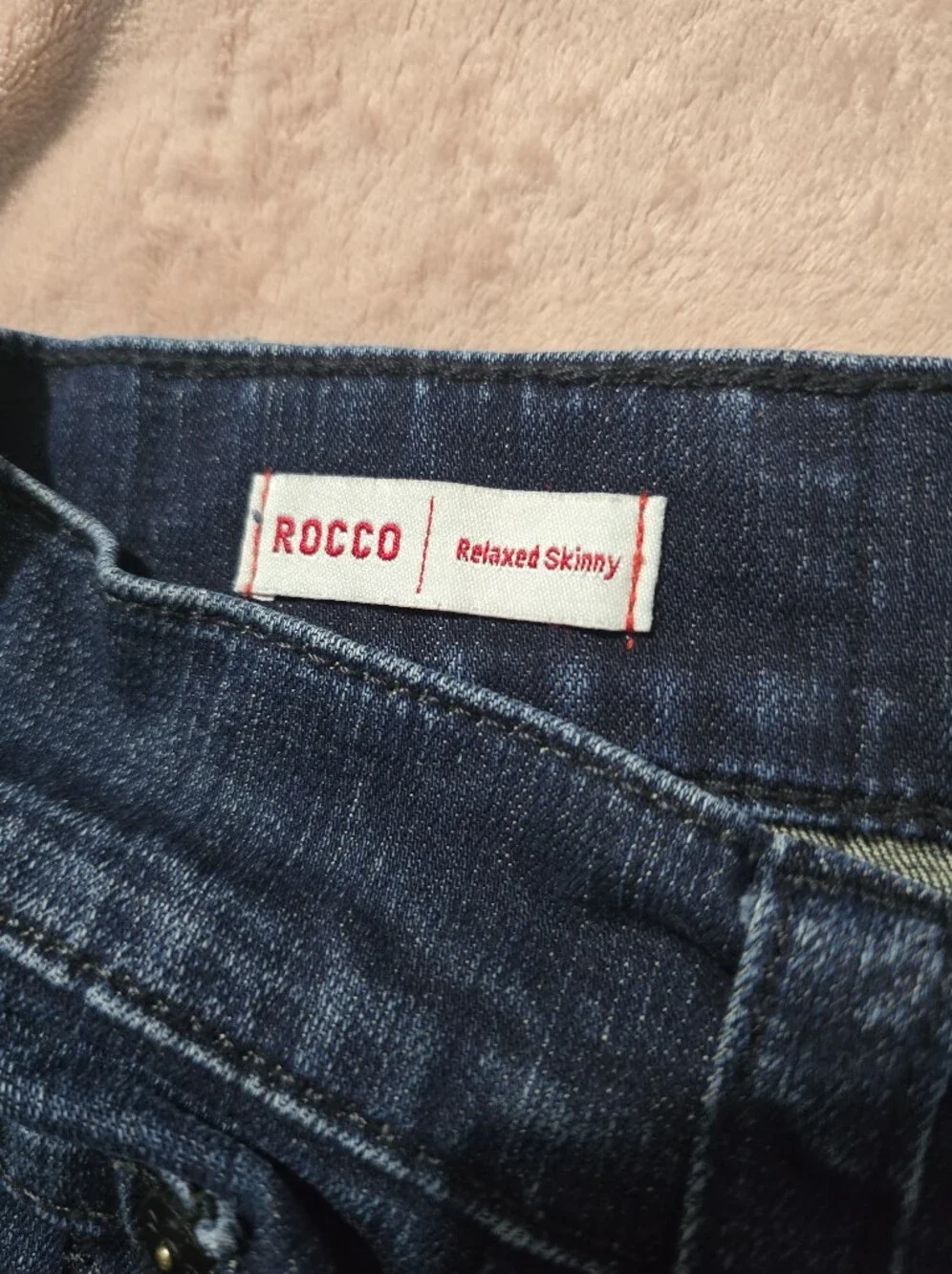 True Religion Rocco Relaxed Skinny Jeans Size 33